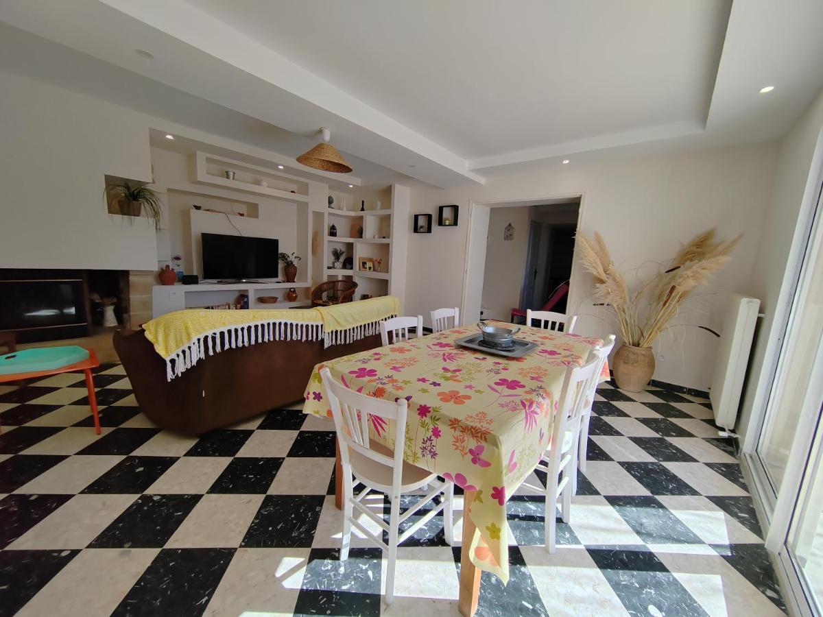 Maison Provencale Renovee Pernes-les-Fontaines Buitenkant foto